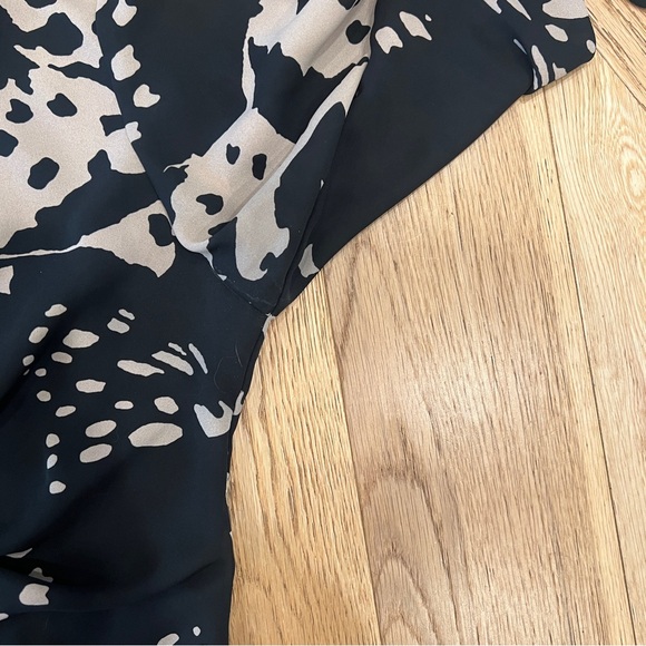 DYNAMITE | Deep V-Neck Blouse - Picture 13 of 16